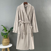 Flanelowa koralowa szata polarowa dla mężczyzn Dostosowany luksusowy hotel