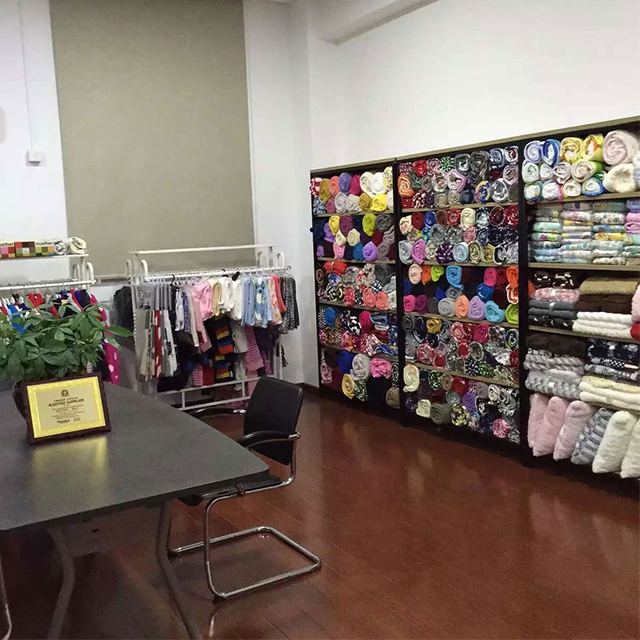 warsztaty hafciarskie z tkaniną polarową