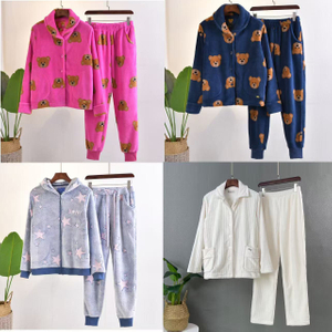 Zestaw piżam polarowych z certyfikatem Oeko-tex, zapinanych na zamek w kształcie gwiazdy i zapinanych na mankiety