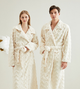 Luksusowy szlafrok miękki i elegancki długi dla mężczyzn i kobiet 